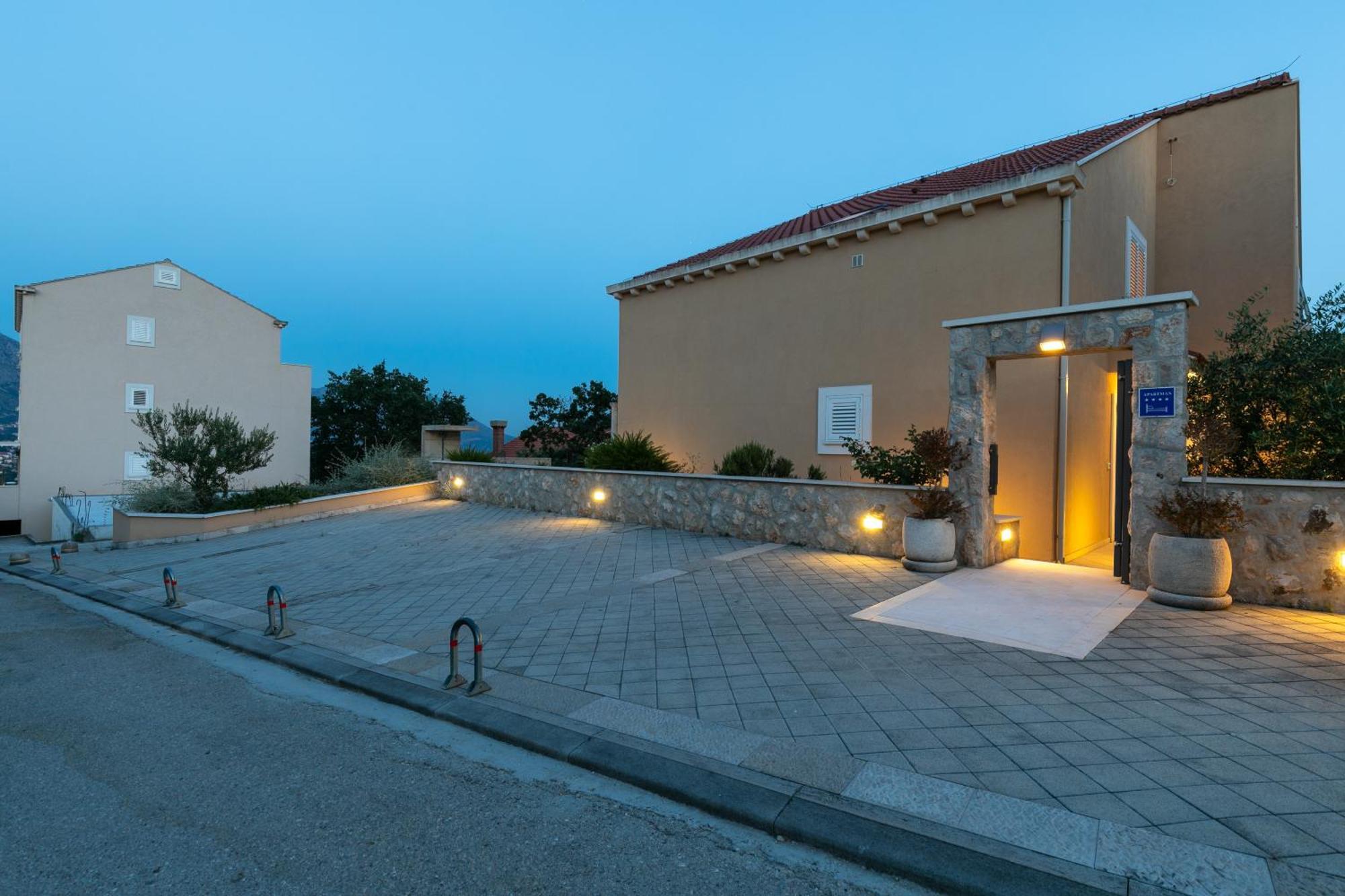 Villa "Amber" Luxury Apartments With A Pool มลินี ห้อง รูปภาพ